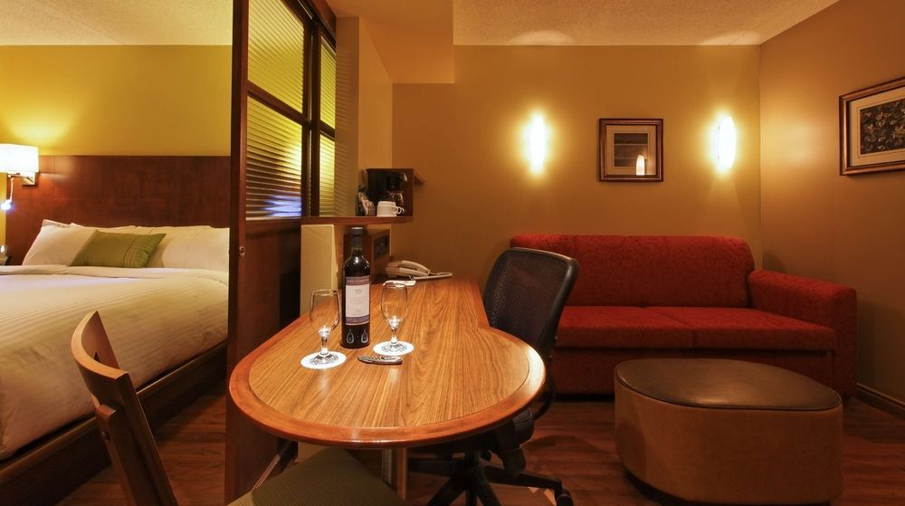 Hotel & Suites Normandin Quebec المظهر الخارجي الصورة